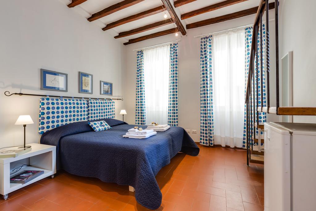 Rome As You Feel - Piazza Dei Satiri Apartments Eksteriør bilde